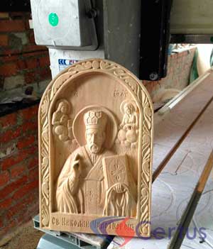 Деревянная икона Св. Николая